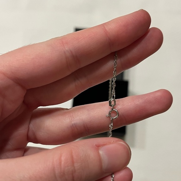 Sterling silver textured twist chain. 925. Stamped. 18”. Versatile. Sparkly. - Picture 10 of 11